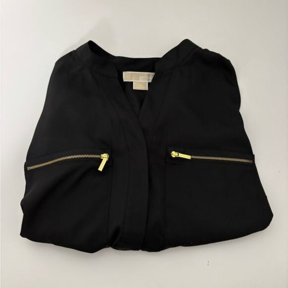 Michael Kors Blouse 2X Zip Pockets V Neck Quiet Luxury Dark Academia Soft Girl - Picture 11 of 12